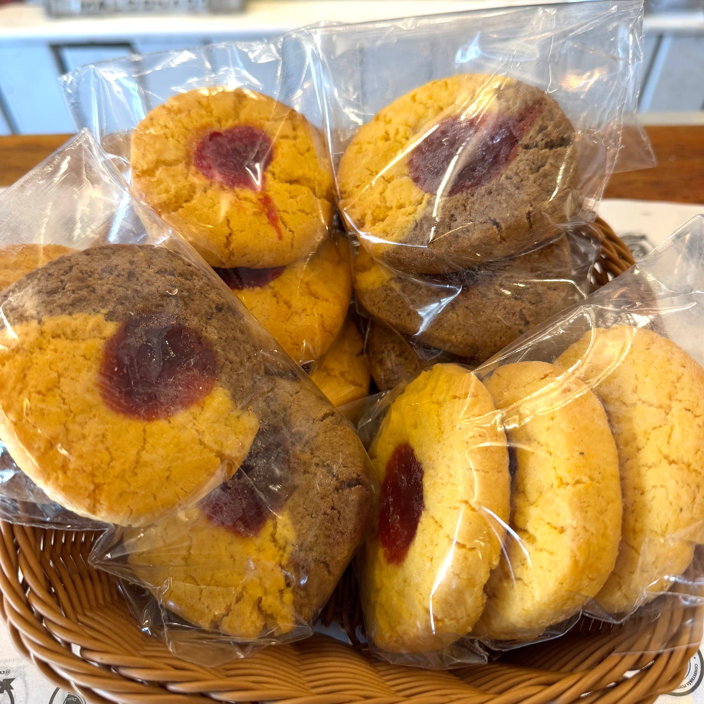 Ojitos y polvorones